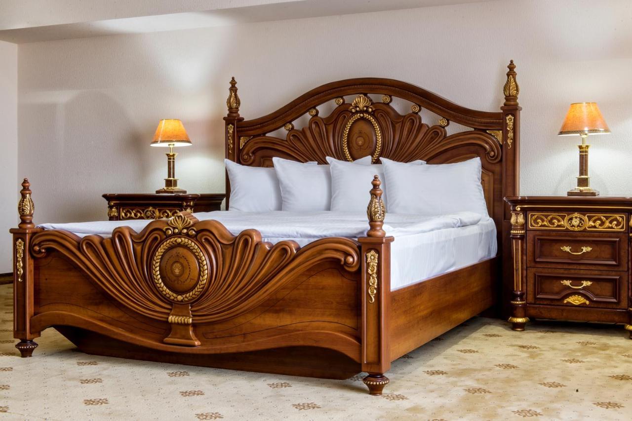 Shymkent Grand Hotel Extérieur photo