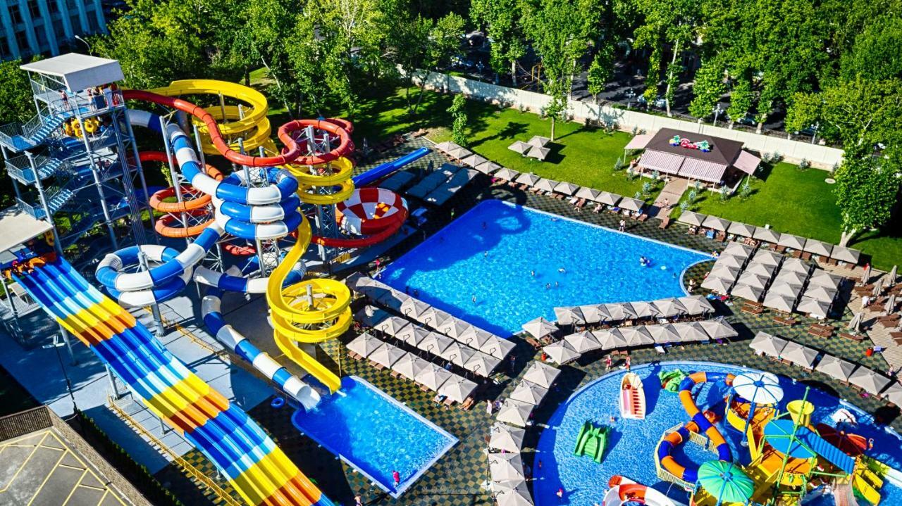 Shymkent Grand Hotel Extérieur photo